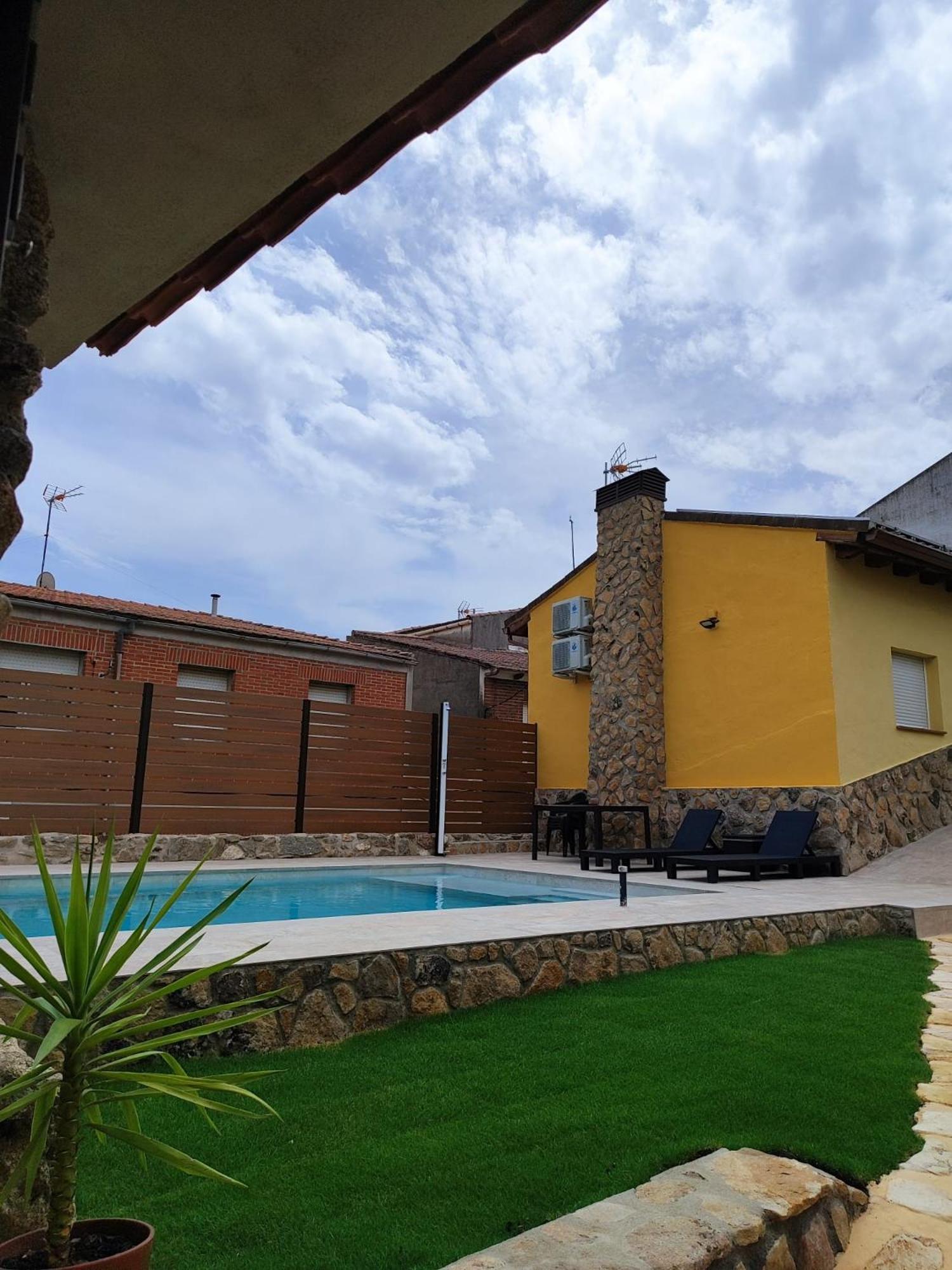 Vila La Casita De Ra Castillo de Bayuela Exteriér fotografie